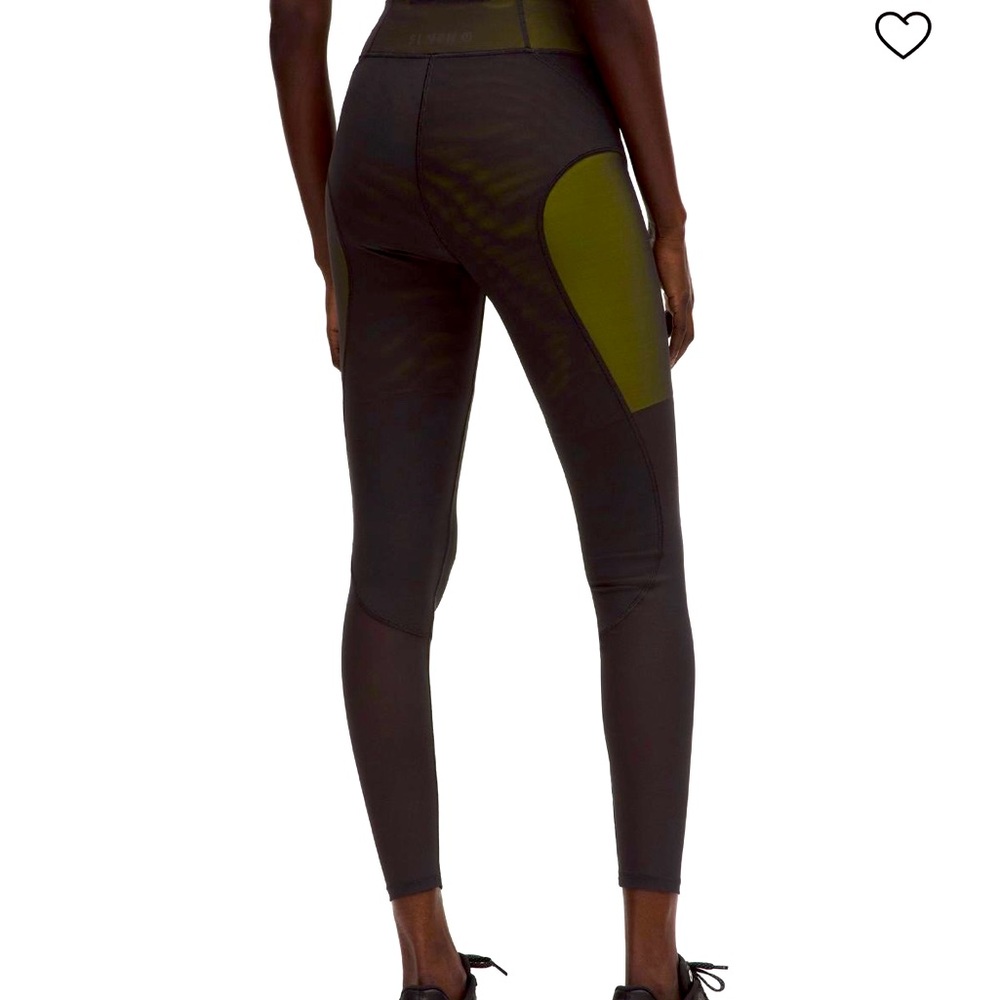 Lululemon Athletica Black and lime greenish yellow mesh leggings